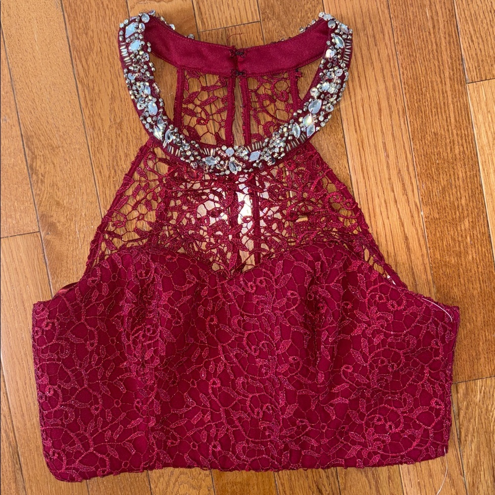 My Michelle Burgundy Lace Sequin Beaded Top Size 9